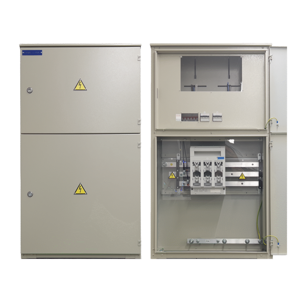 Two-meter transit cable distribution cabinet designed to connect three cables (≤ 240 mm²) to busbars and/or NH2 (400A) switching devices.
